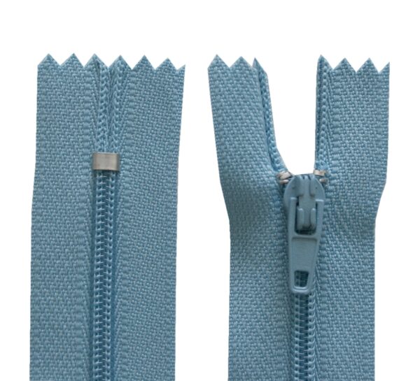 Reißverschluss 18 cm spiralförmig nicht trennbar hellblau (1841)